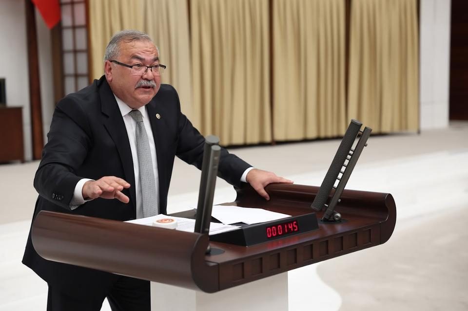 Süleyman Bülbül, Aydınlı çiftçilerin yaşadığı sıkıntıları Meclis gündemine taşıdı