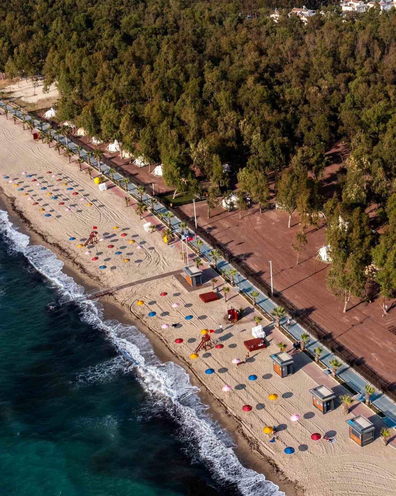 Plajlar 10 yıllığına Kuşadası Belediyesi’ne devredildi