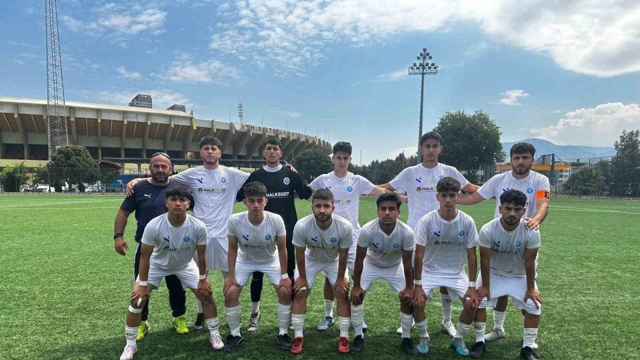 Aydın Büyükşehir Belediyespor U18 Takımı'ndan Büyük Başarı