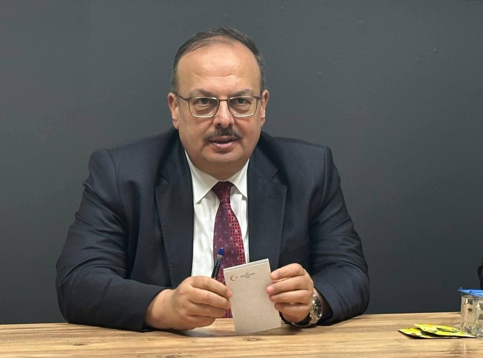 PEŞ PEŞE GELEN ŞAP HASTALIĞI HABERLERİ, BU AY SONUNDA BAŞLAYACAK DEVE GÜREŞLERİNİ ERTELETTİ