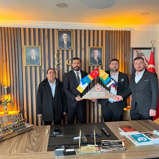 Toplu Ailesi’nden MHP Aydın İl Başkanı Osman Gazi Cihangiroğlu’na Anlamlı Ziyaret