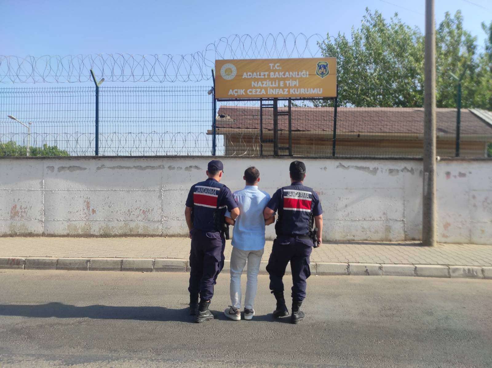 JANDARMA ARANAN 22 KİŞİYİ YAKALADI