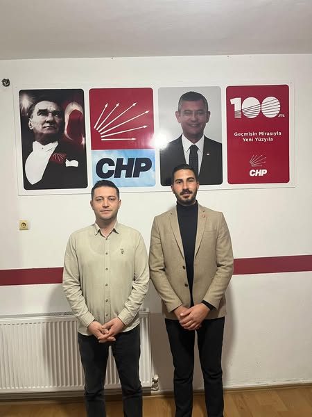 CHP GENÇLİK KOLLARINDA BAYRAK DEĞİŞİMİ