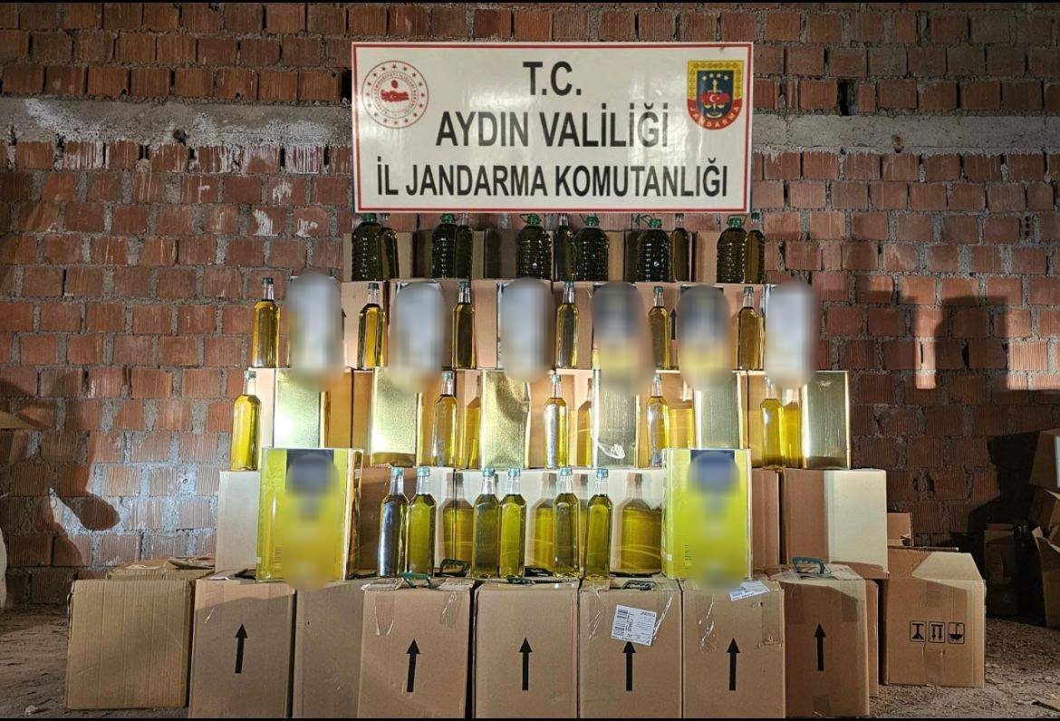 KARGO İLE SAHTE ZEYTİNYAĞI SEVKİYATINA JANDARMA BASKINI