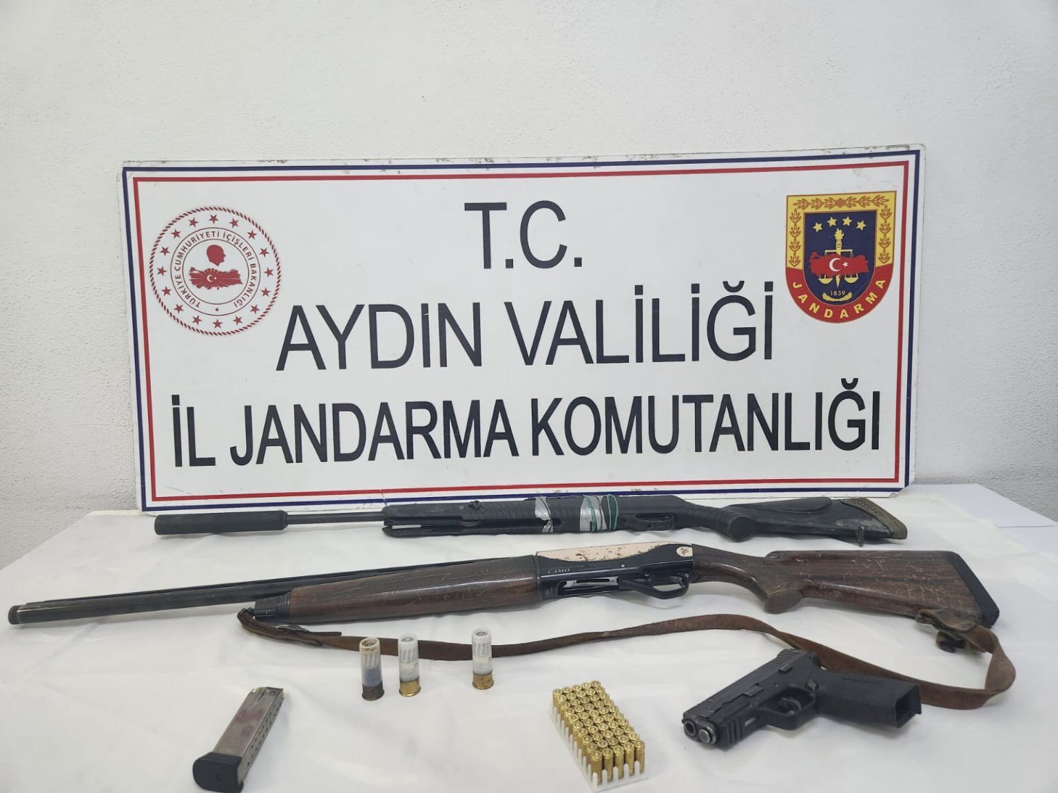 Köşk'te Silah Operasyonu