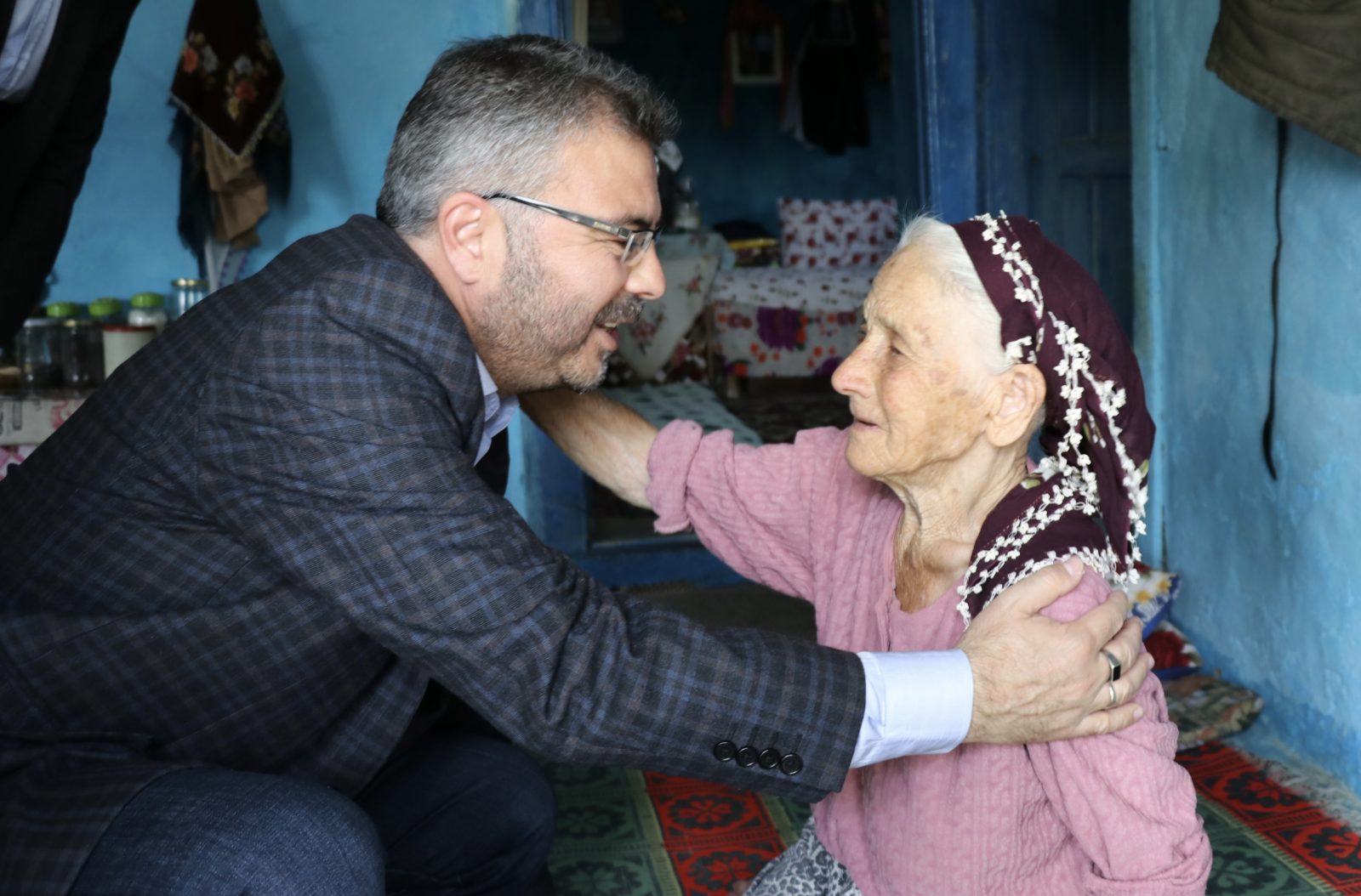 AK Parti Aydın Milletvekili Ömer Özmen’in 1 Ekim Dünya Yaşlılar Günü mesajı 