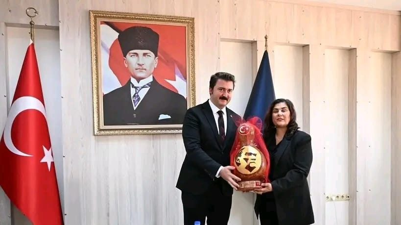 KOSGEB İl Müdürü Dülger’den Başkan Çerçioğlu’na Anlamlı Hediyeler