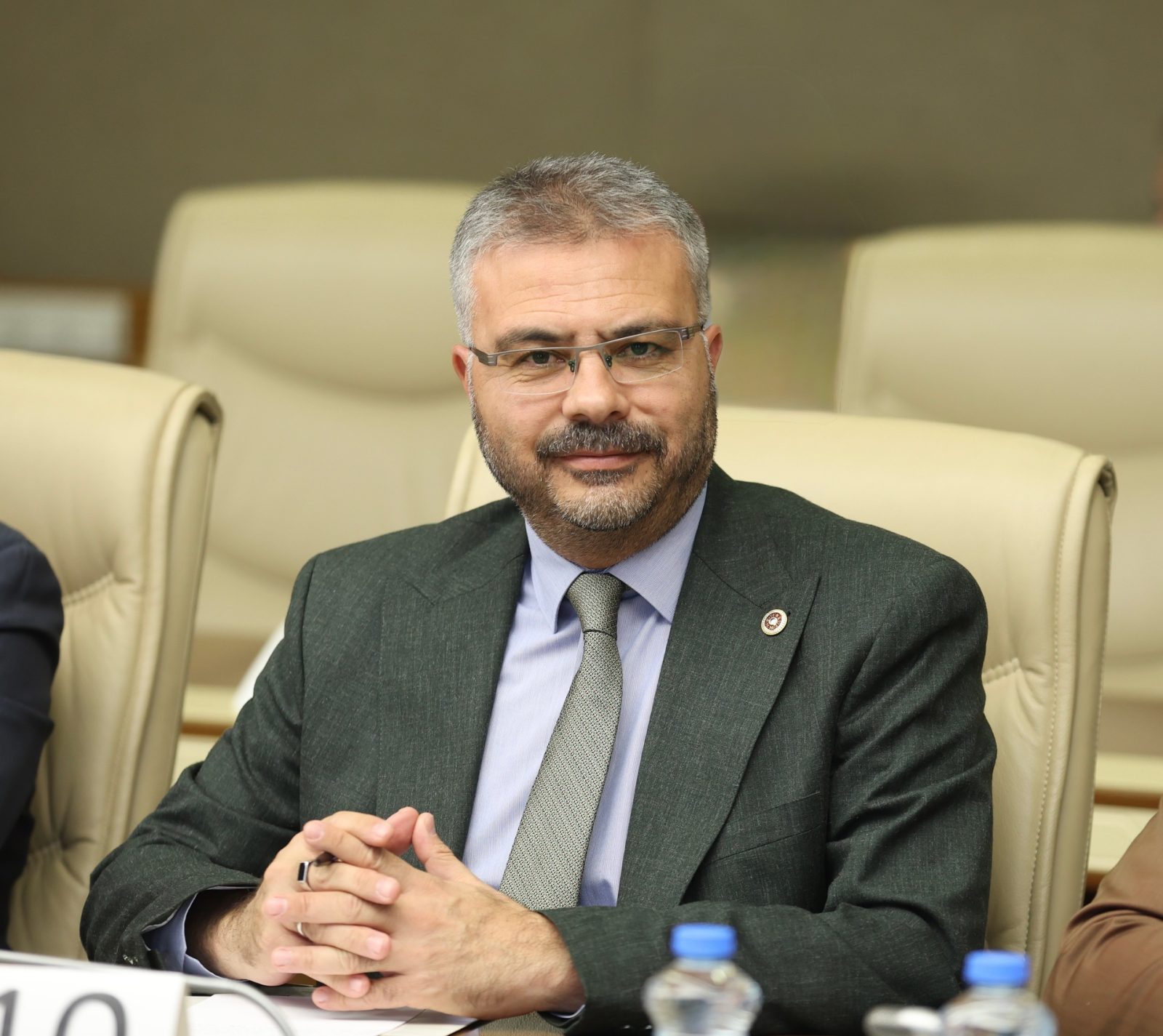 AK Parti Aydın Milletvekili Av. Ömer Özmen’den Çiğ Süt Desteği Müjdesi