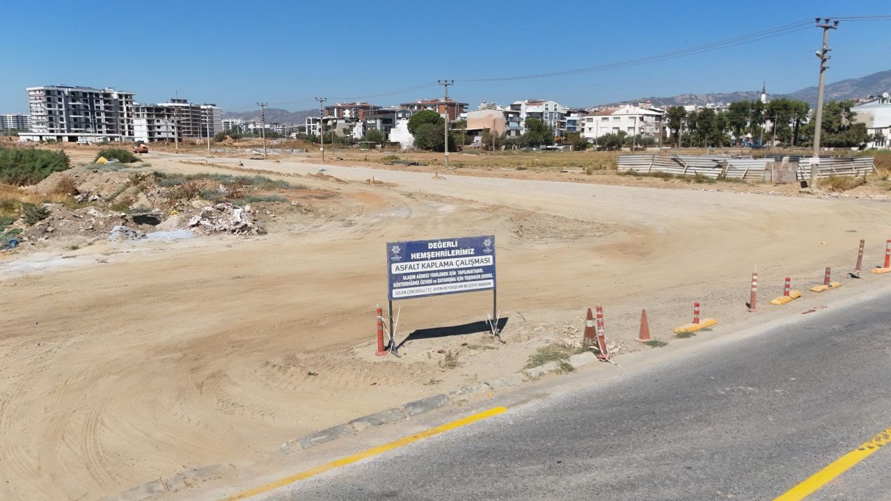 YOL YAPIM VE YENİLEME ÇALIŞMALARI TÜM HIZIYLA SÜRÜYOR
