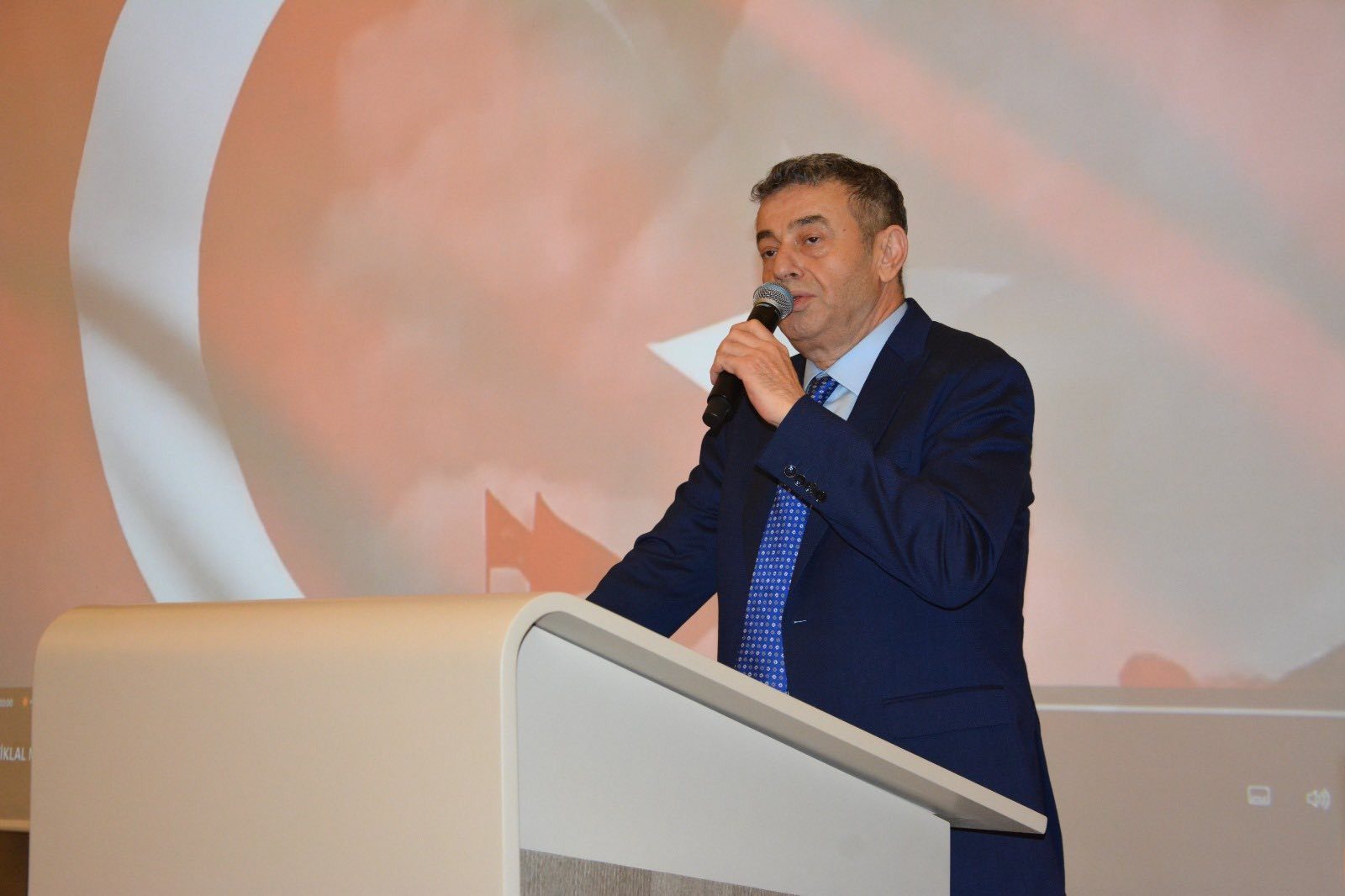 “AYESOB Seçimlerinde Rüzgâr Aynı Yönde Künkcü’ye Güçlü Destek”