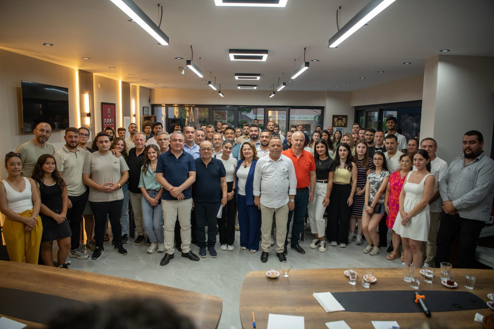 AYDIN’DAKİ CHP’Lİ BELEDİYE BAŞKANLARI ÖMER GÜNEL İLE BİR ARAYA GELDİ