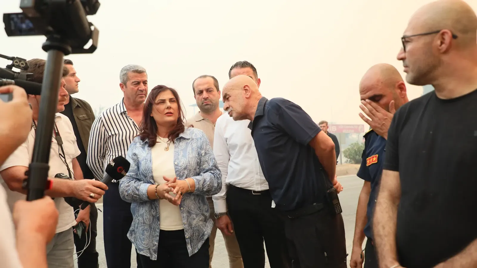 AYDIN BÜYÜKŞEHİR BELEDİYESİ İTFAİYESİ'NDEN ORMAN YANGININA HIZLI MÜDAHALE