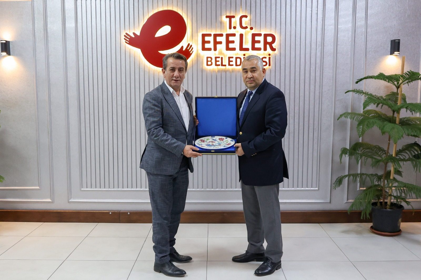 BAŞKAN YETİŞKİN REKTÖR KENT’İ AĞIRLADI
