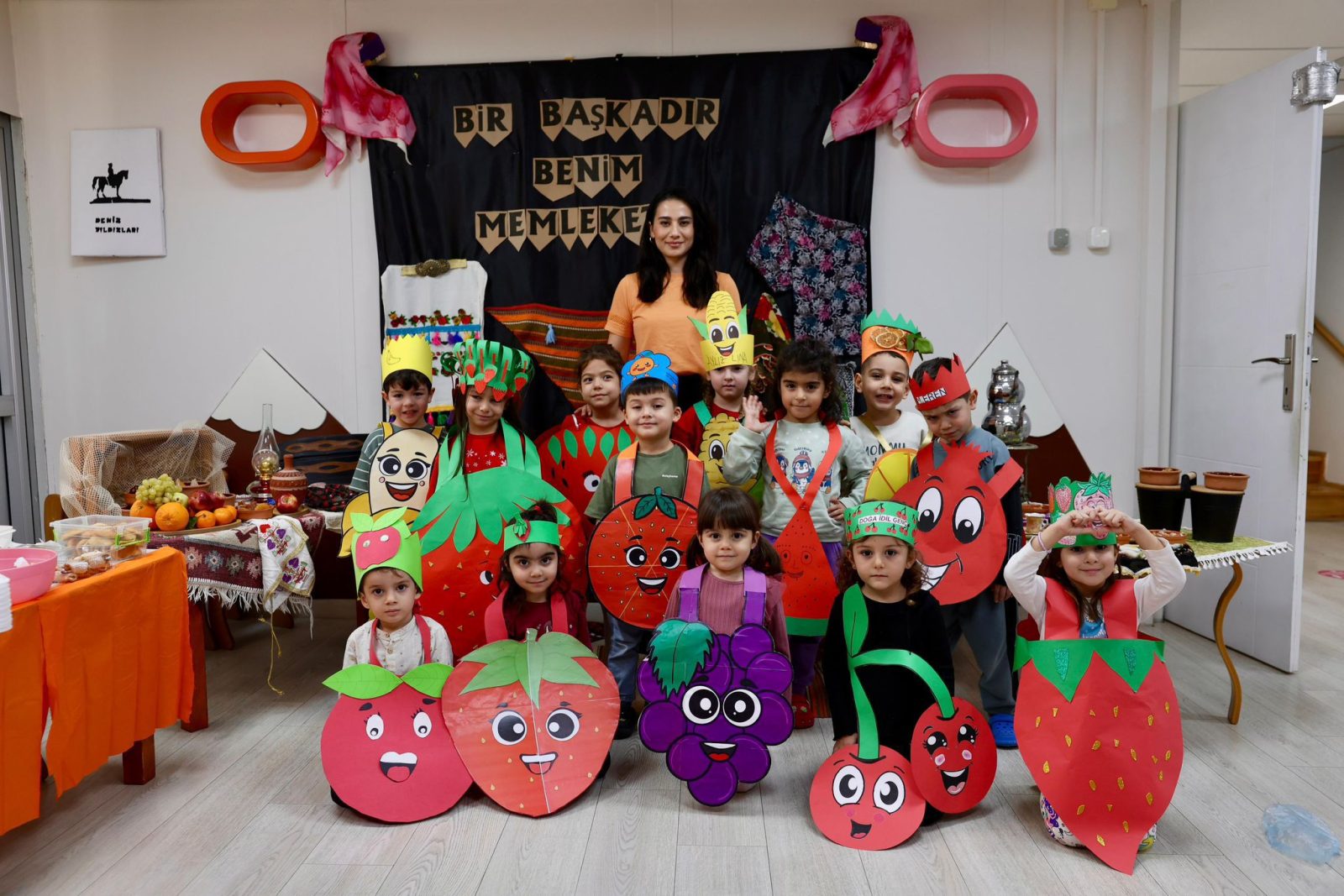 DENİZ YILDIZLARI KREŞ VE GÜNDÜZ BAKIMEVİ’NDE YERLİ MALI HAFTASI COŞKUSU
