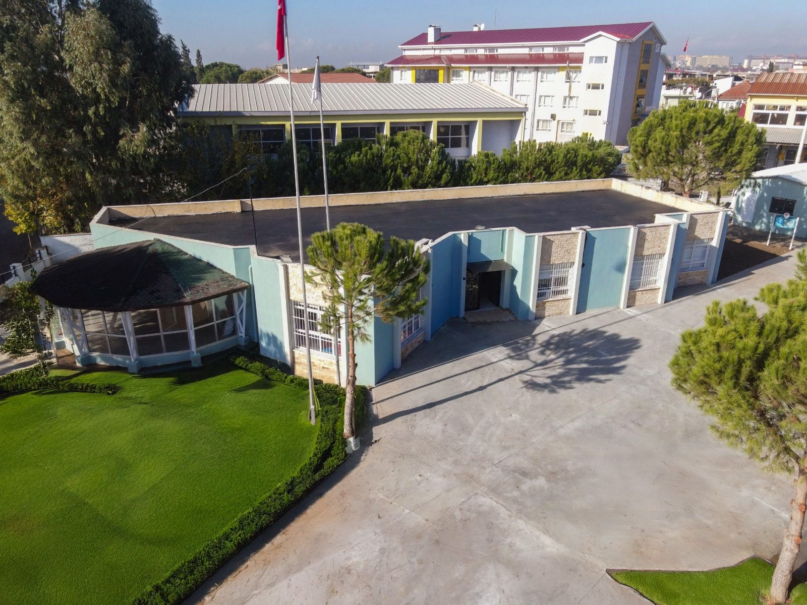 EFELER’İN ENGELSİZ YAŞAM MERKEZİ AÇILIŞ İÇİN GÜN SAYIYOR