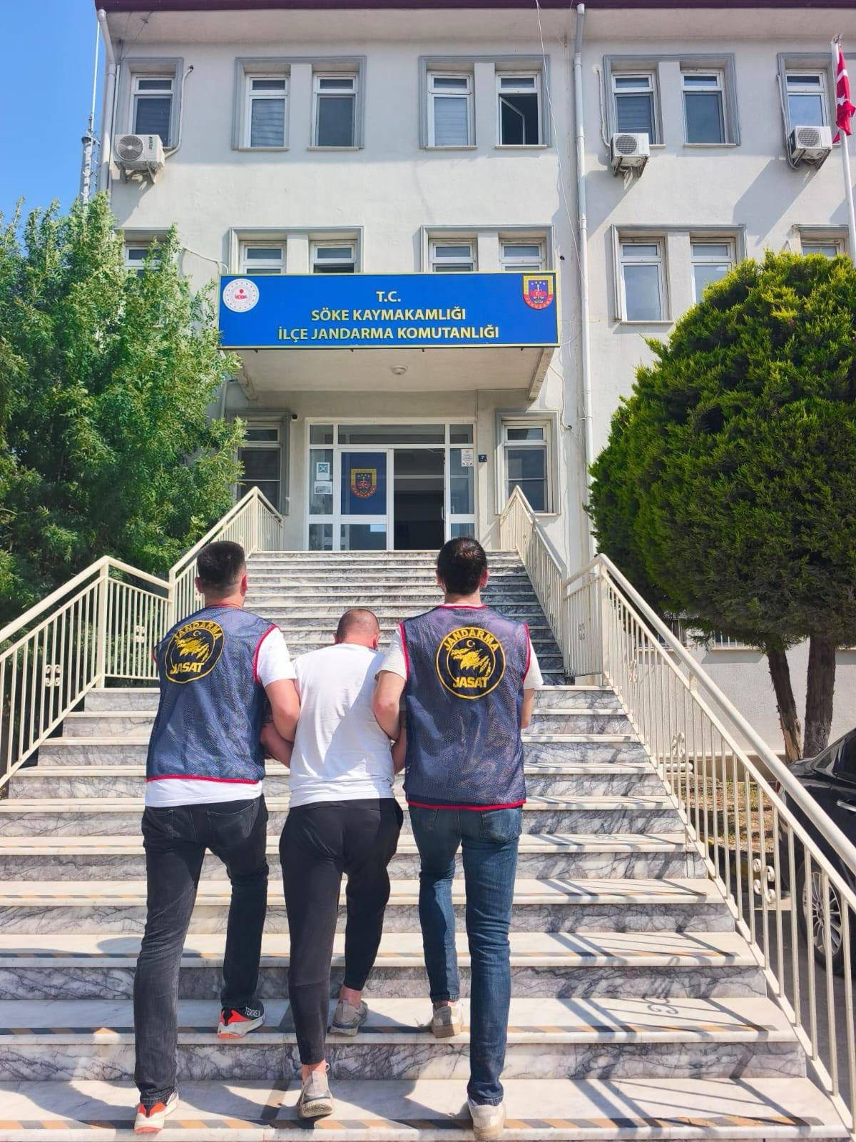 Söke'de Taksirle Ölüme Neden Olma Suçundan 8 Yıl 6 Ay Hapis Cezası Bulunan Hükümlü Yakalandı