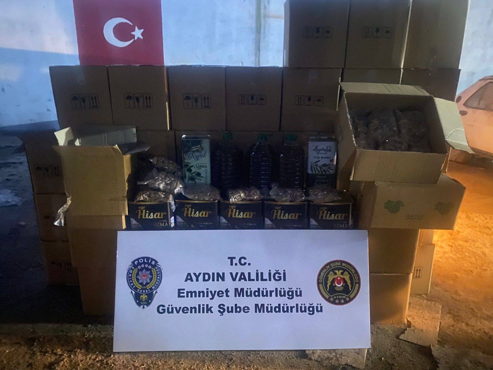 AYDIN’DA SAHTE ÜRÜN OPERASYONU: 4 BİN LİTRE ETİKETSİZ YAĞ ELE GEÇİRİLDİ