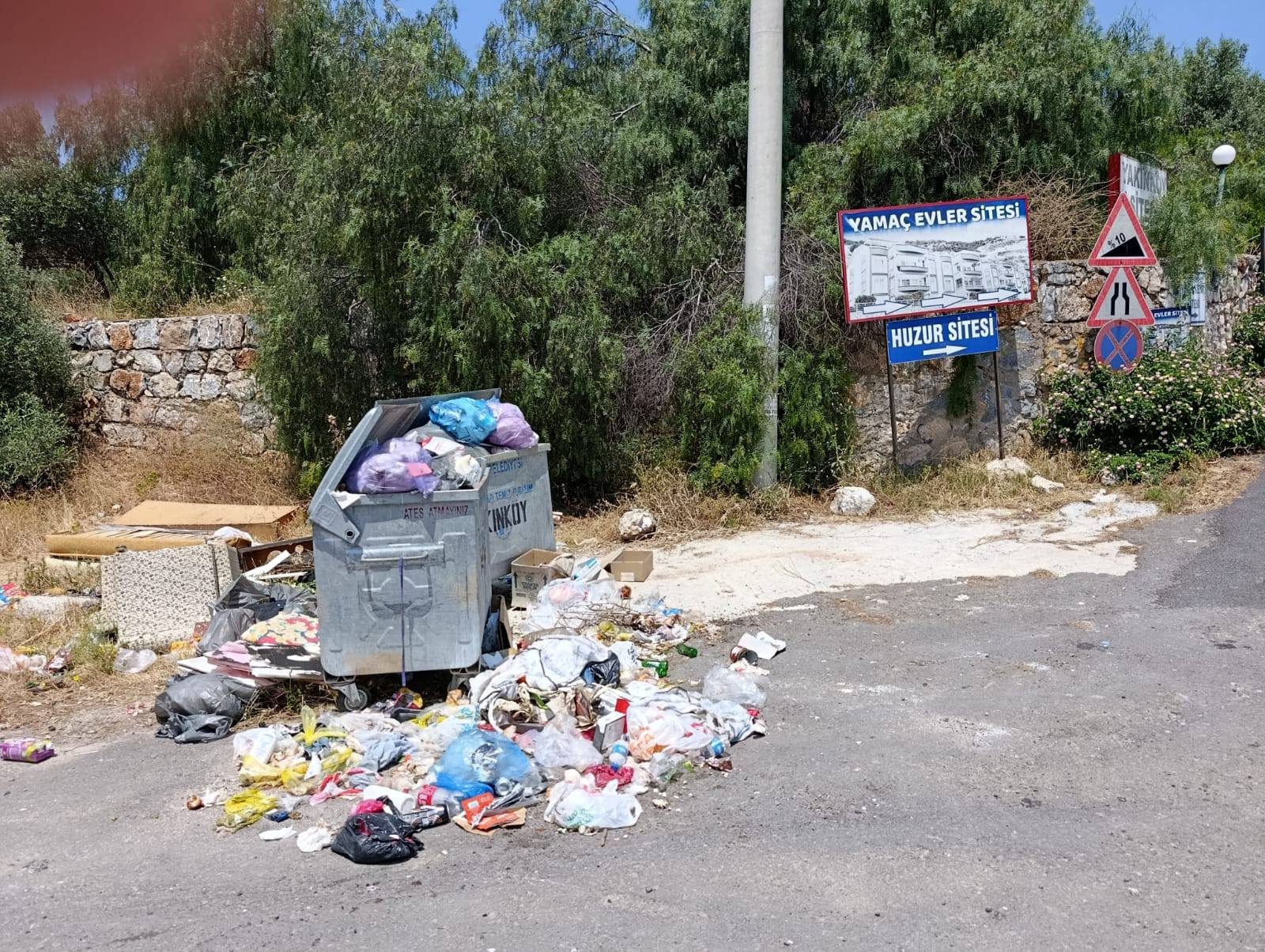 AKBÜK’TE ÇÖP TEPKİSİ: “AREFEDEN BERİ TOPLANMADI” İDDİASI