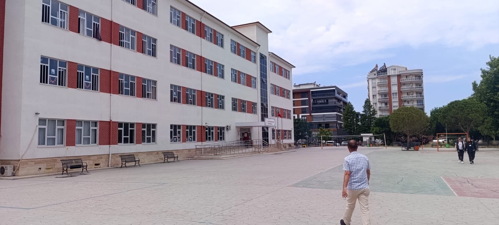 Öğrencilerin Geleceği 10 Dakikada Karartıldı mı Aydın’da LGS’de “Salon 7” Skandalı