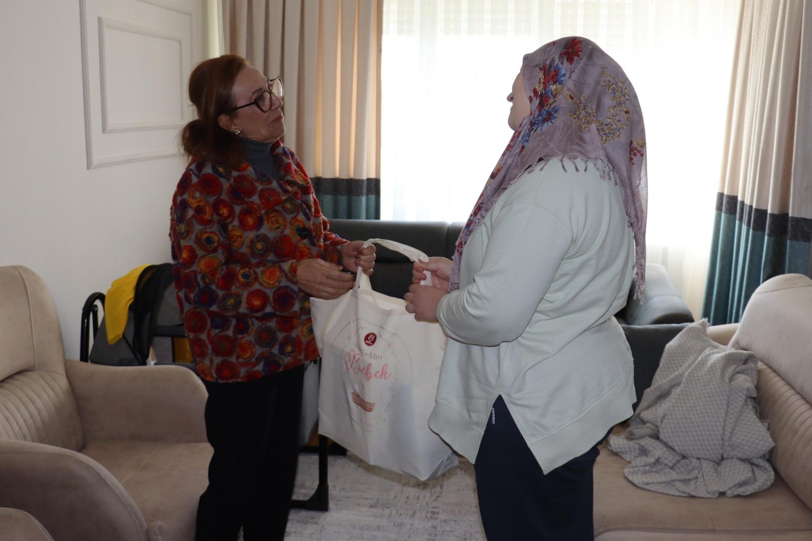 Nazilli Belediyesi Hoş Geldin Bebek Projesi yeni yılda da sürüyor