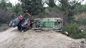 GERMENCİK TE DEVRİLEN TRAKTÖR