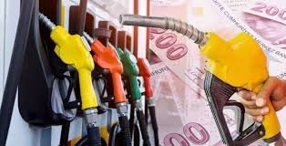 AKARYAKIT FİYATLARINA TARİHİ ZAM: MOTORİN VE LPG CEP YAKIYOR