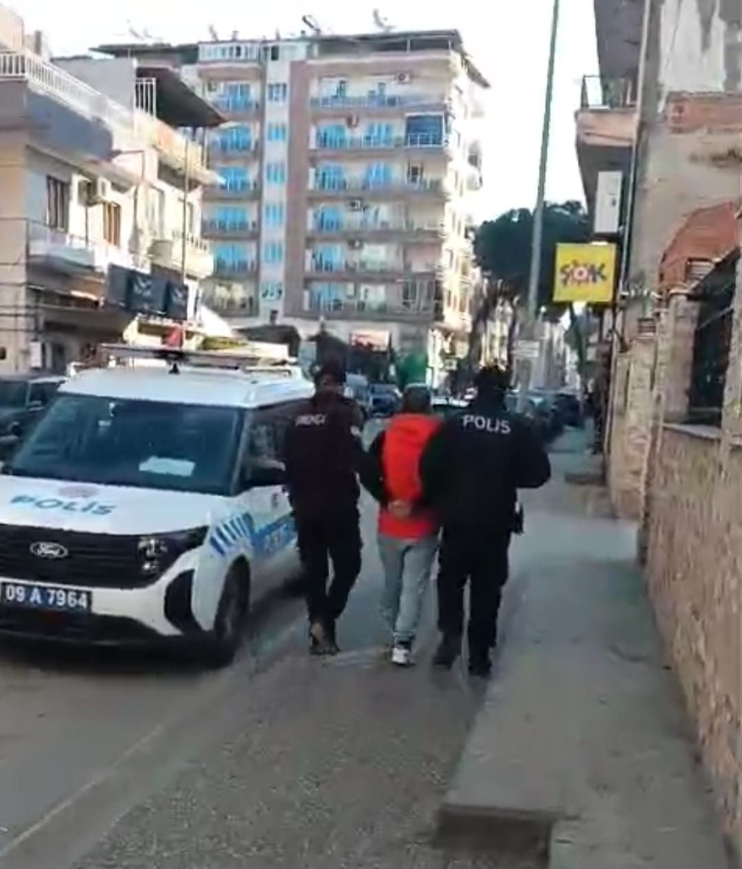İncirliova’da Sabah Operasyonu Silahlı Saldırgan Cezaevine Gönderildi
