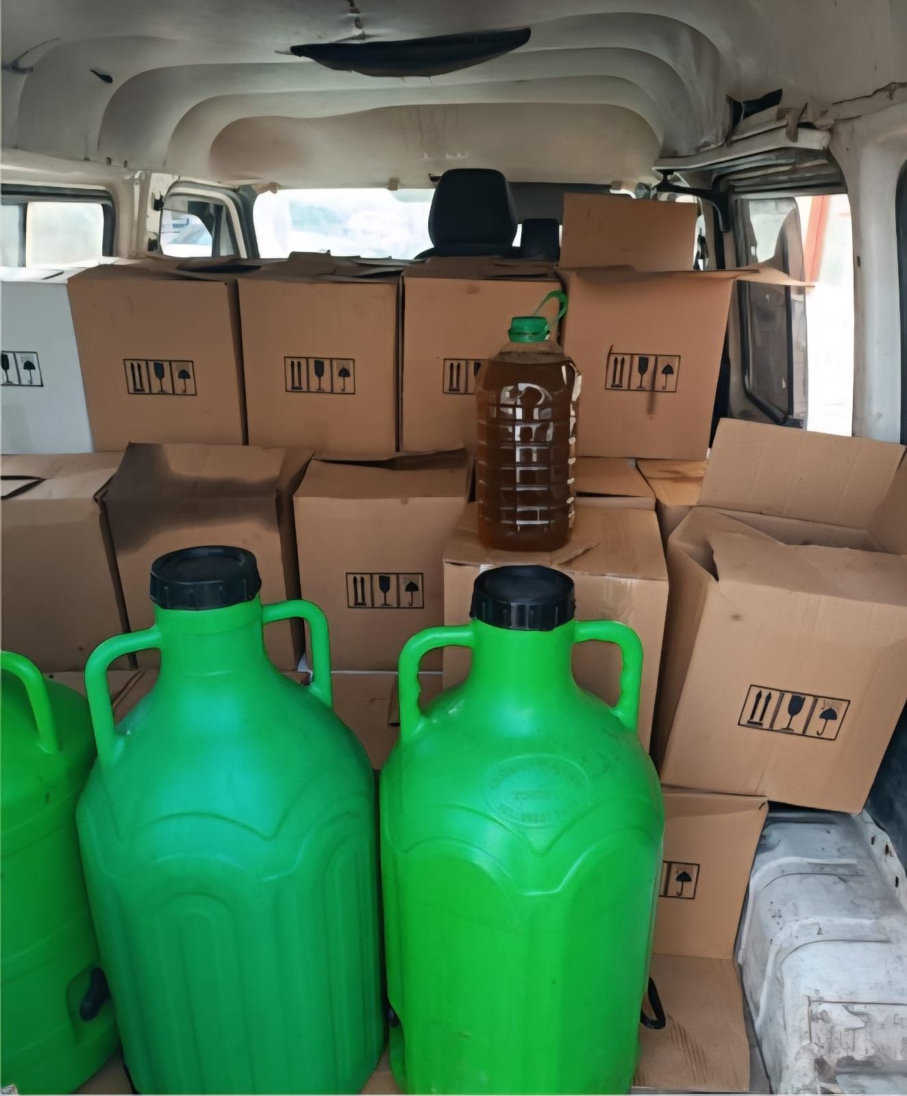 Efeler’de 1.370 Litre Tağşiş Yağ Ele Geçirildi