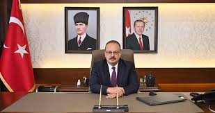 VALİ YAKUP CANBOLAT’IN CUMHURİYET BAYRAMI MESAJI