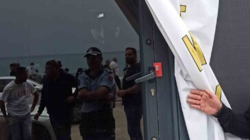 Kuşadası’nda uzun namlulu silahlarla ateş açılan işletme mühürlendi