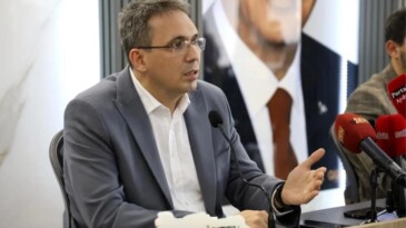 AK Parti Aydın İl Başkanı Gökhan Ökten, Koçarlı Belediye Başkanı Özgür Arıcı’nın açıklamalarına cevap verdi