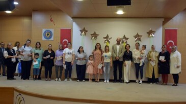 Miniklerin geri dönüşüm defilesi tam not aldı