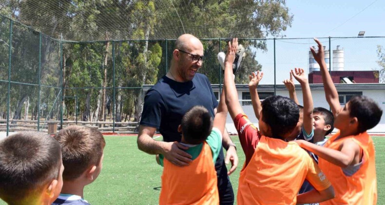 Germencik Belediyesi tarafından gerçekleştirilen ilkokullar arası bahar futbol turnuvası başladı.