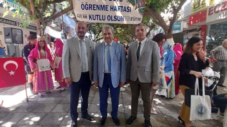 İNCİRLİOVA’DA HAYAT BOYU ÖĞRENME HAFTASI BAŞLADI