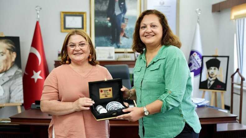 BURCU KÖKSAL’DAN, BAŞKAN HATİCE GENÇAY’A ZİYARET