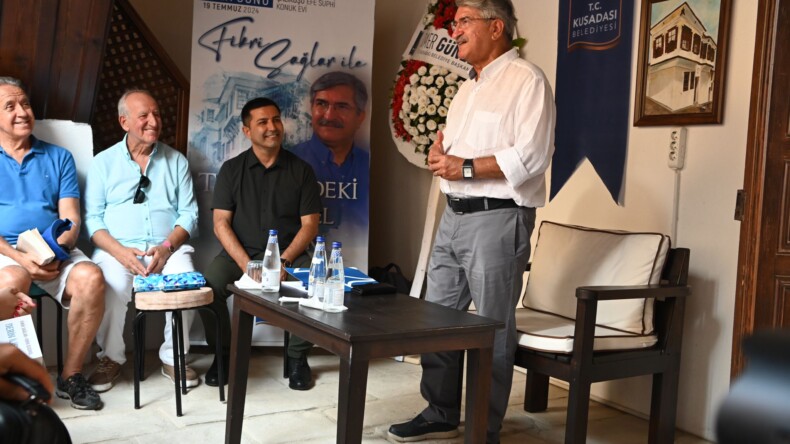ESKİ DEVLET BAKANI FİKRİ SAĞLAR: “KUŞADASI BAŞKAN ÖMER GÜNEL VİZYONU İLE KÜLTÜR SANAT KENTİ OLDU”