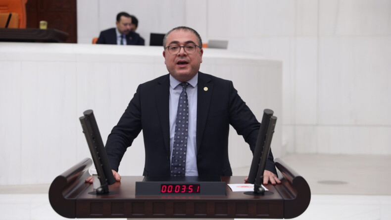 CHP’Lİ KARAKOZ: “İNCİR ÜRETİCİSİNİ ENFLASYONA EZDİRMEYİN”