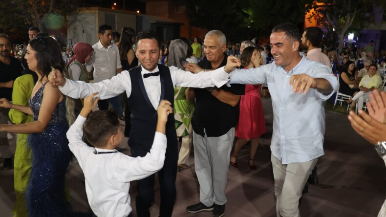 Başkan Arıcı’dan Hafta Sonu Mesaisi: 23 Cemiyete Katıldı, hemşehrilerini yalnız bırakmadı