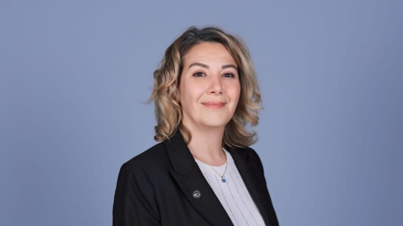 BAŞAK ÖZBEK TURAN ‘’ Ben emeğimin ekmeğini yiyorum’’