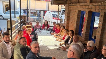 CHP’DE BARIŞ RÜZGARLARI MI ESİYOR