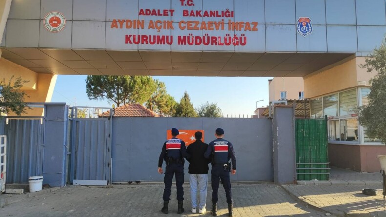 JANDARMA ARANAN 26 KİŞİYİ YAKALADI