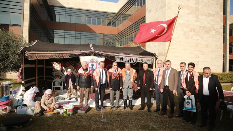 ADÜ’DE YÖRÜK ÇALIŞTAYI DÜZENLENDİ