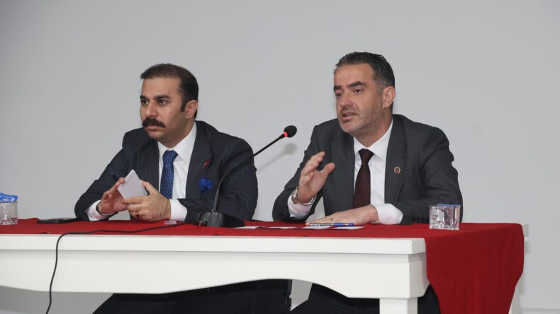 Başkan Arıcı ve Kaymakam Taşkın, Mahalle Muhtarlarıyla ilçenin sorunlarını konuştu