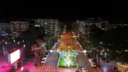 BAŞKAN ÇERÇİOĞLU AYDIN’IN MEYDAN VE BULVARLARINI IŞIL IŞIL YAPTI