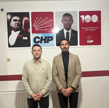 CHP GENÇLİK KOLLARINDA BAYRAK DEĞİŞİMİ