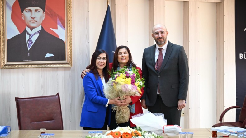 BAŞKAN ÇERÇİOĞLU’NA ZENCİRCİ VE GERMENCİKLİ MUHTARLARDANZİYARET