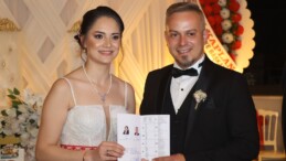 BİR ÖMÜR MUTLULUKLAR BİZDEN SİZE