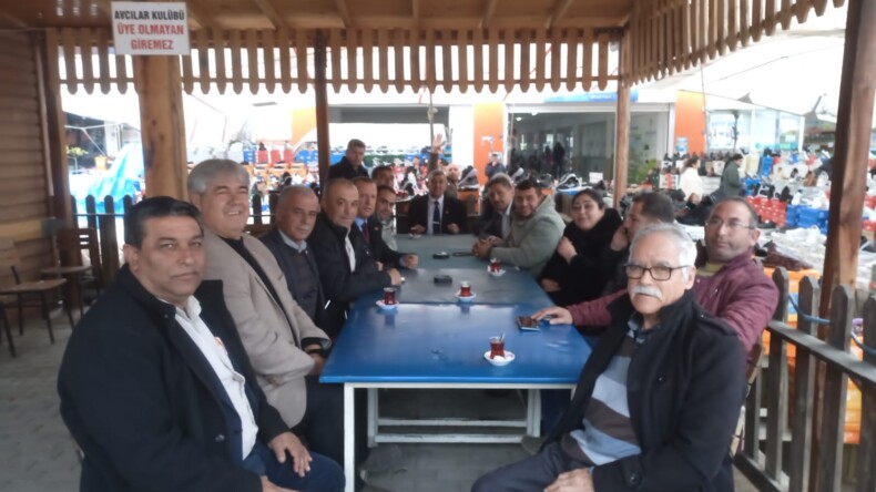 İNCİRLİOVA’NIN MAHALLE MUHTARLARI ‘SEVGİLİLER GÜNÜN DE” BİRLİK BERBERLİK MESAJI