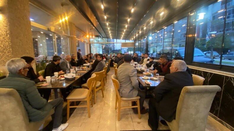 AYDIN MHP’Lİ AYDEMİR DURMUŞ’UN ORGANİZE ETTİĞİ İFTAR PROĞRAMINA ÜLKÜCÜLER AKIN ETTİ