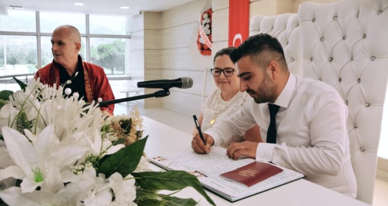 MUTLULUKLAR BİZDEN SİZE